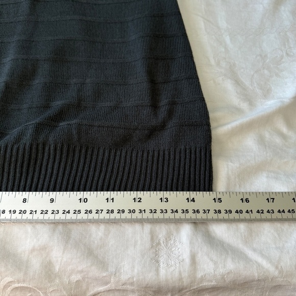 Le Temps des‎ Cerises Long Sleeve Cowl V-Neck Sweater Dress Greenish-Gray Small - Picture 13 of 15